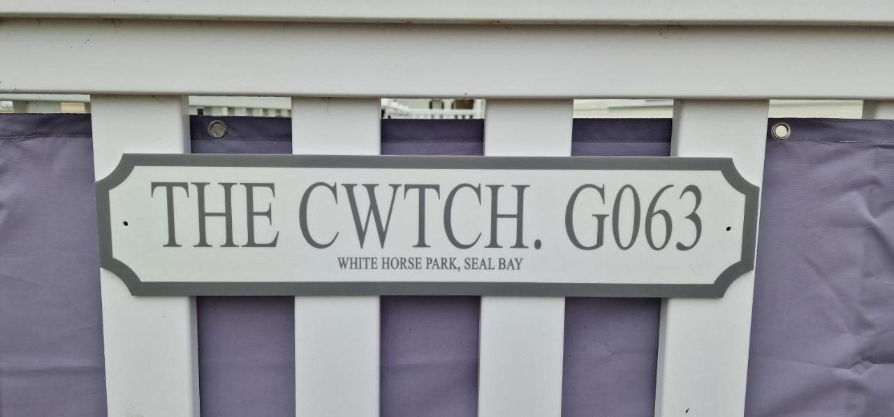 Cwtch, White Horse, Seal Bay Resort Selsey Luaran gambar